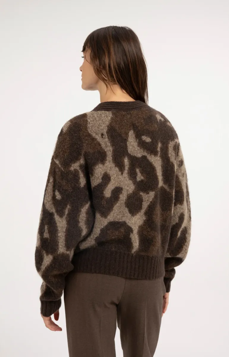 yaya-knitted-cardigan-with-pattern-and-batwing-sleeves-01-010182-610-911191-bruin-6 YAYA-Knitted Cardigan with Pattern and Batwing Sleeves-01-010182-610-911191-BRUIN