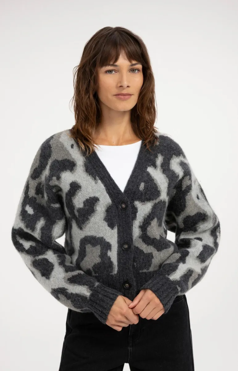 yaya-knitted-cardigan-with-pattern-and-batwing-sleeves-01-010182-610-990881-grijs-3 YAYA-Knitted Cardigan with Pattern and Batwing Sleeves-01-010182-610-990881-GRIJS