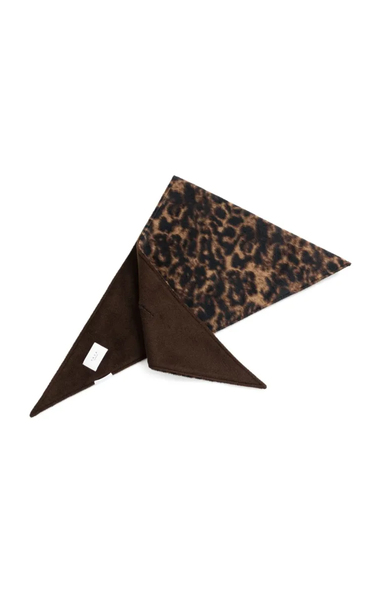 yaya-reversible-leopard-traingle-scarf-03-501063-610-911191-bruin-combinaties-3 YAYA-Reversible Leopard Traingle Scarf-03-501063-610-911191-BRUIN COMBINATIES